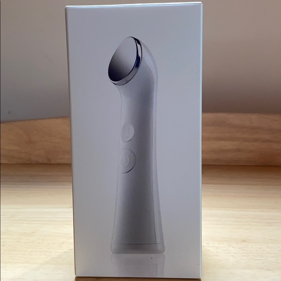 BNIB Genius Ultra Tool by Arbonne. - Picture 2 of 7